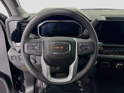 New 2026 GMC Sierra 1500 Elevation image 11