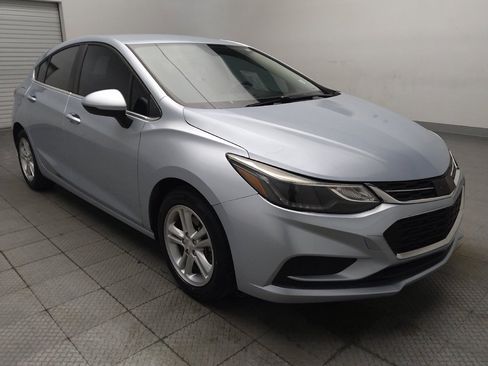Used 2017 Chevrolet Cruze LT w/ Convenience Package FWD image 13