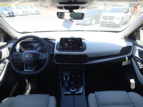 New 2026 Nissan Rogue SV AWD/4WD image 7