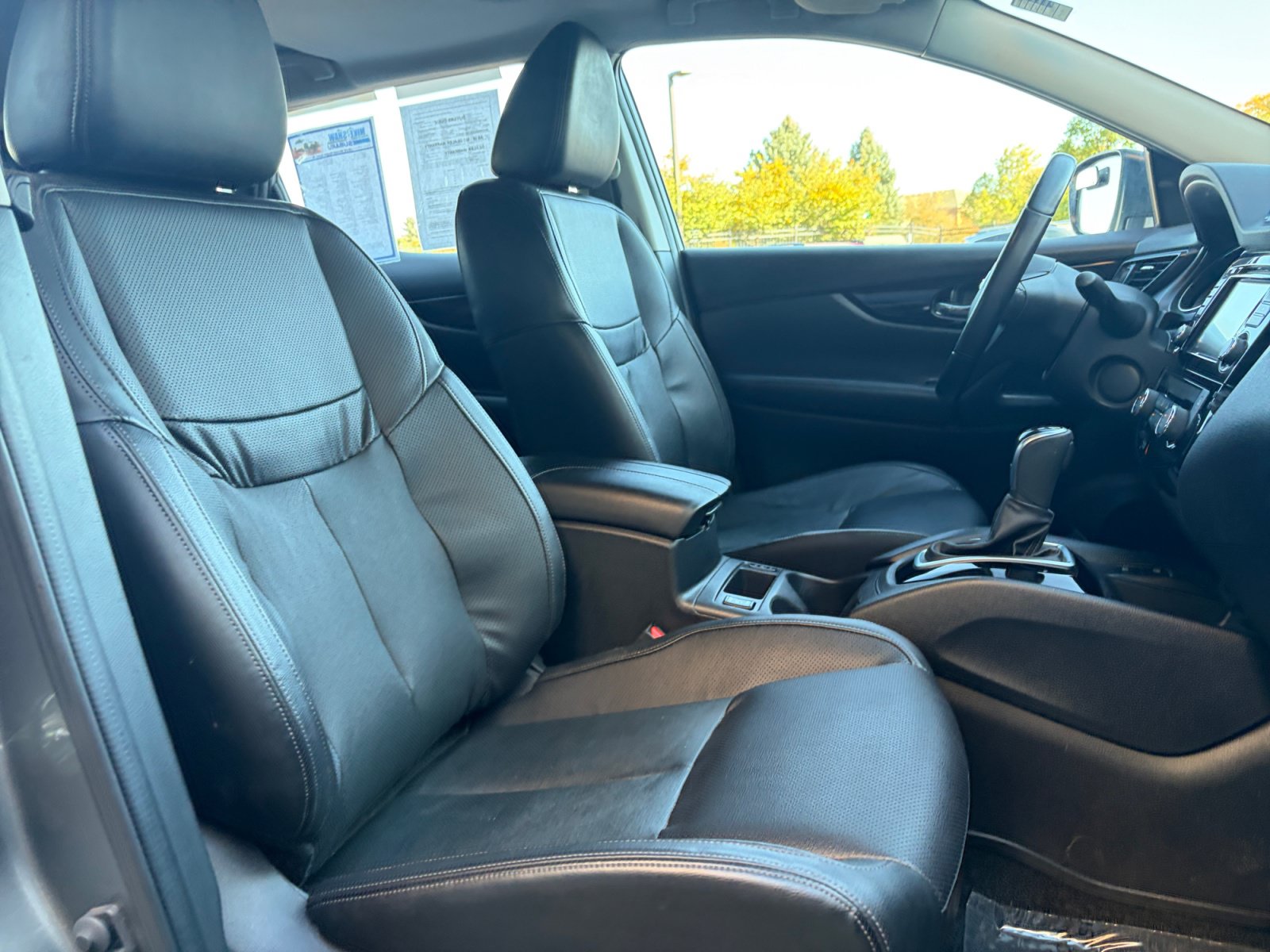 Used 2021 Nissan Rogue Sport SL w/ Premium Package FWD image 30