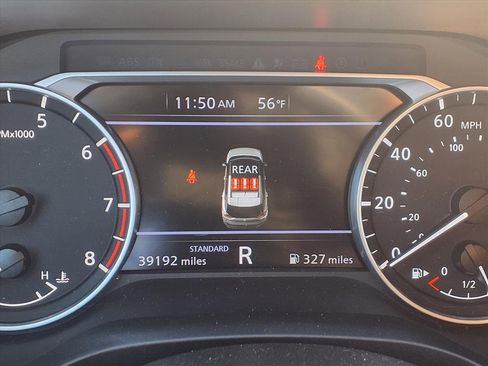 Used 2023 Nissan Rogue SV image 12