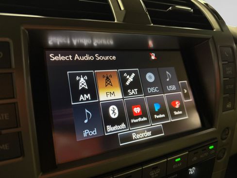 Used 2015 Lexus GX 460 w/ Premium Package AWD/4WD image 30