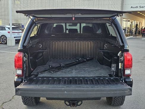 Used 2021 Toyota Tacoma SR image 7