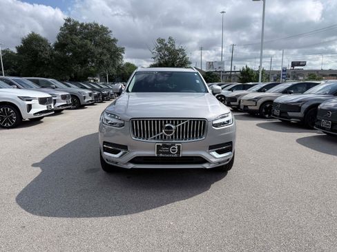 Certified 2024 Volvo XC90 B6 Plus w/ Protection Package Premier AWD/4WD image 9