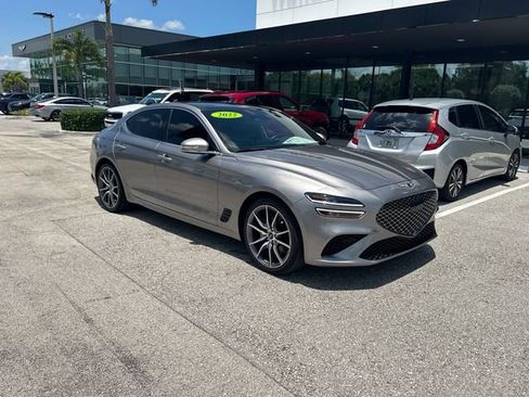 Used 2022 Genesis G70 2.0T w/ Prestige Package RWD image 4