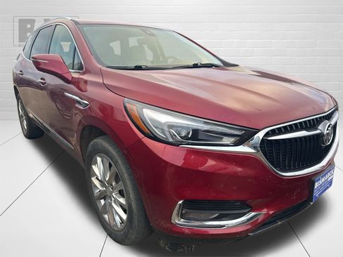 Used 2020 Buick Enclave Premium w/ Surround and Sites Package image 3