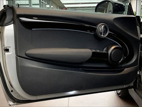 Used 2023 MINI Cooper Cooper image 40