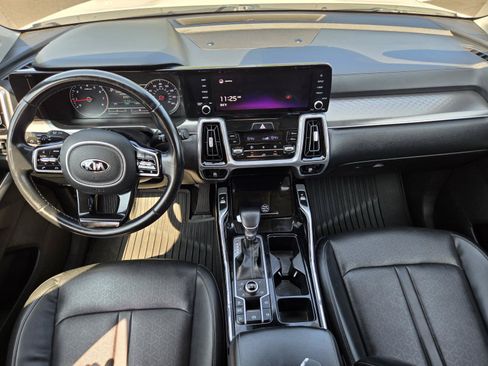 Used 2021 Kia Sorento SX AWD/4WD image 22