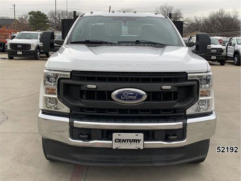 Used 2020 Ford F350 XL w/ Power Equipment Group image 13