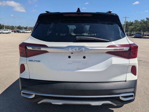 Certified 2023 Kia Seltos S FWD image 6