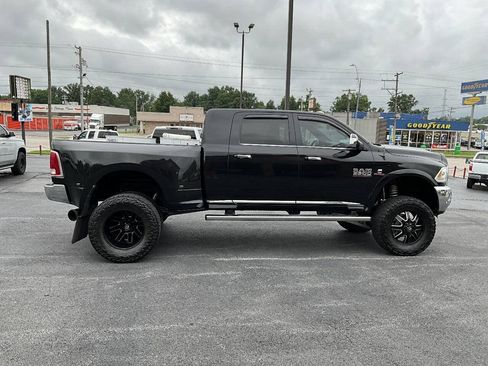 Used 2018 RAM 3500 Laramie Longhorn AWD/4WD image 6