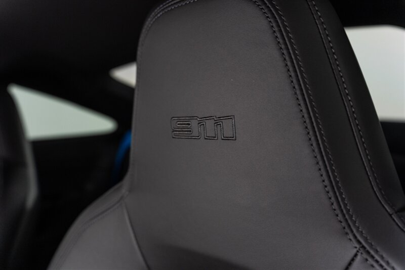 Used 2023 Porsche 911 Carrera T RWD image 41