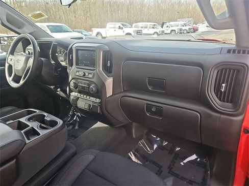 Used 2022 Chevrolet Silverado 1500 Custom Trail Boss image 28