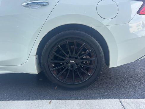 Used 2017 Nissan Maxima 3.5 S image 9