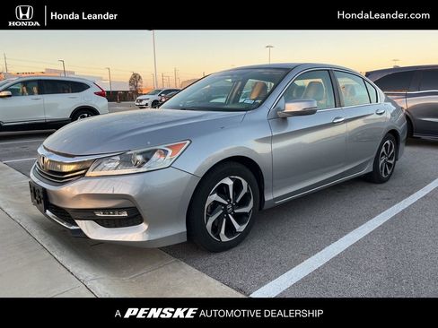 Used 2017 Honda Accord EX image 1