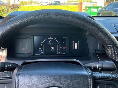 Used 2024 Toyota Tacoma SR5 AWD/4WD image 14
