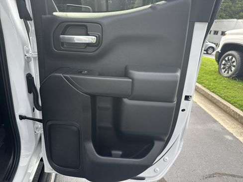 Used 2024 Chevrolet Silverado 1500 Custom RWD image 16