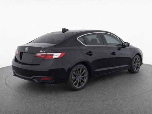 Used 2016 Acura ILX FWD image 4
