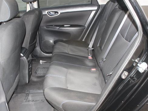 Used 2019 Nissan Sentra SR image 13