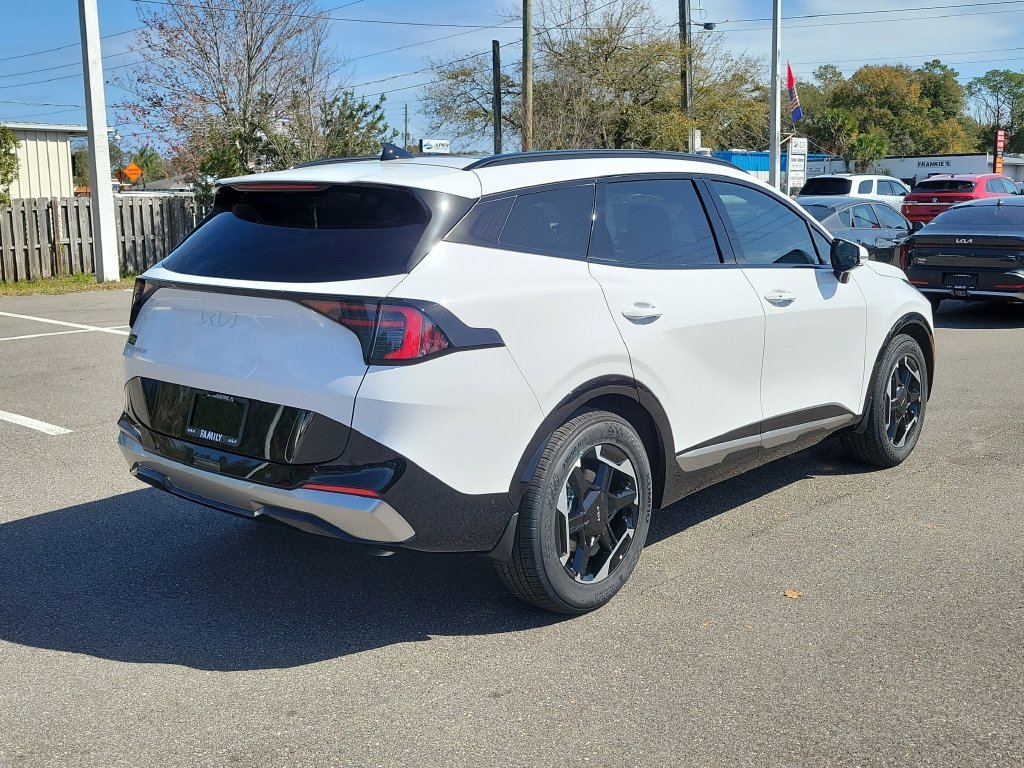 New 2026 Kia Sportage SX FWD image 6