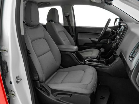 Used 2019 Chevrolet Colorado W/T image 30