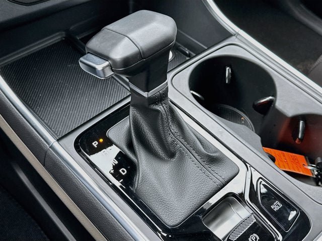 Certified 2026 Kia Carnival EX FWD image 17