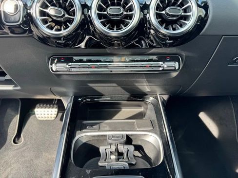 Certified 2023 Mercedes-Benz GLA 250 4MATIC image 17