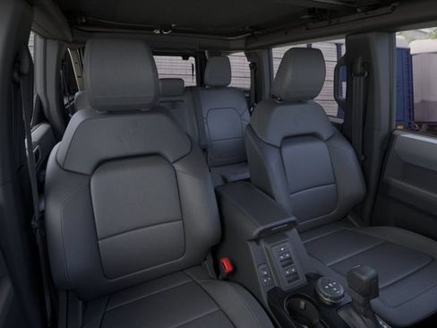 New 2026 Ford Bronco Big Bend w/ Black Diamond Package AWD/4WD image 10