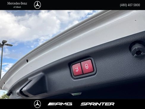 Certified 2023 Mercedes-Benz C 300 Sedan image 7