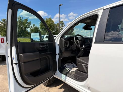 New 2026 Chevrolet Silverado 2500 W/T w/ WT Convenience Package AWD/4WD image 12