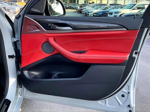 Certified 2024 BMW X4 M w/ Competition Package image 22