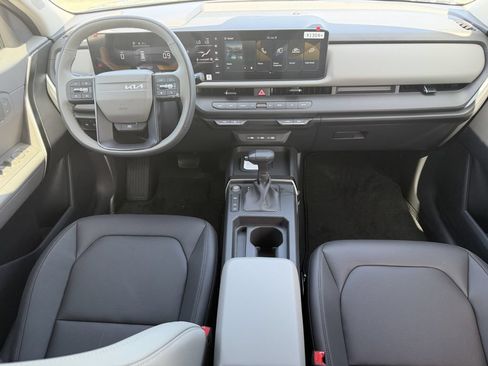 New 2027 Kia Seltos EX FWD image 16