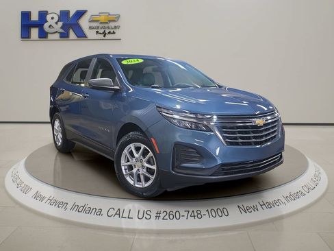 Used 2024 Chevrolet Equinox LS FWD image 1