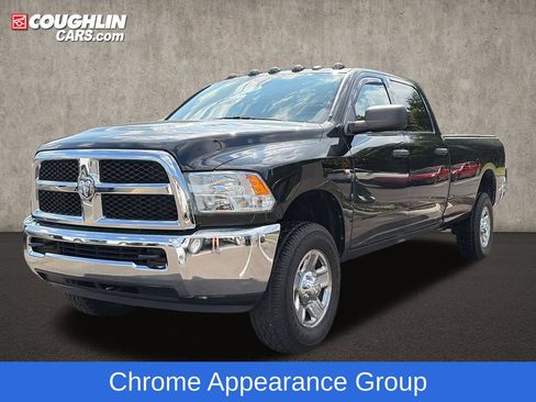 Used 2015 RAM 2500 Tradesman w/ Chrome Appearance Group AWD/4WD image 4