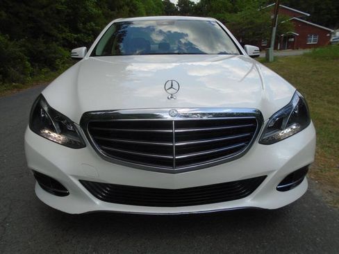 Used 2014 Mercedes-Benz E 350 Sedan image 2