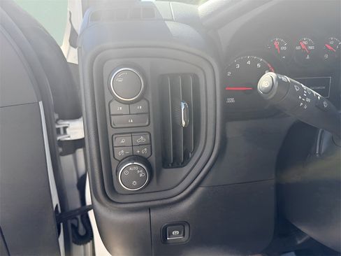 Used 2025 Chevrolet Silverado 2500 Custom w/ Custom Value Package image 24