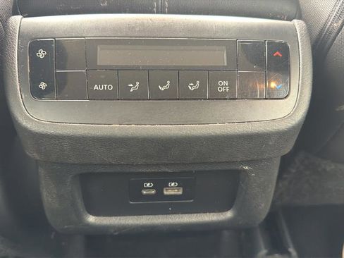 Certified 2024 Nissan Pathfinder SV image 22