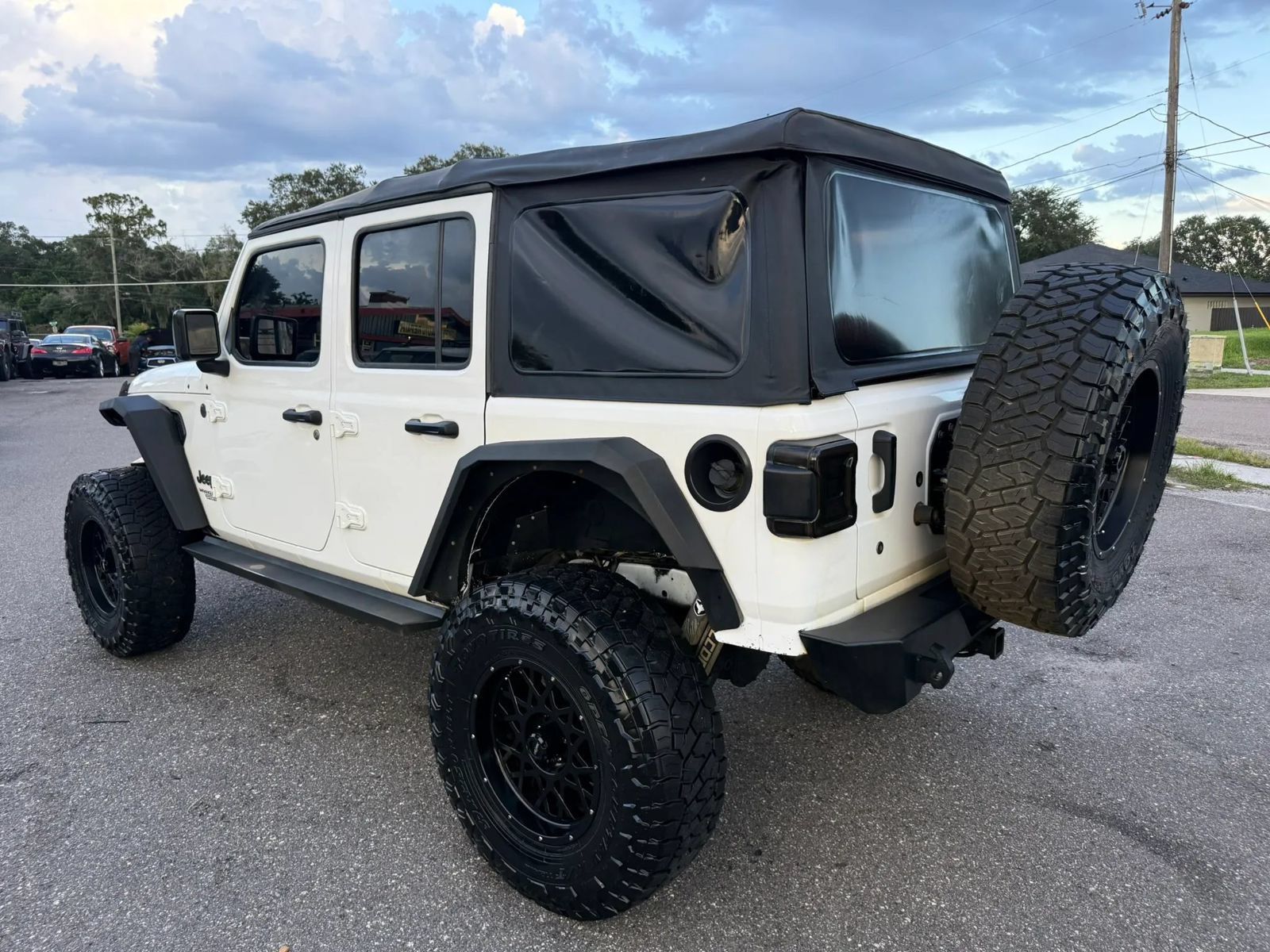 Used 2018 Jeep Wrangler Unlimited Sport AWD/4WD image 7