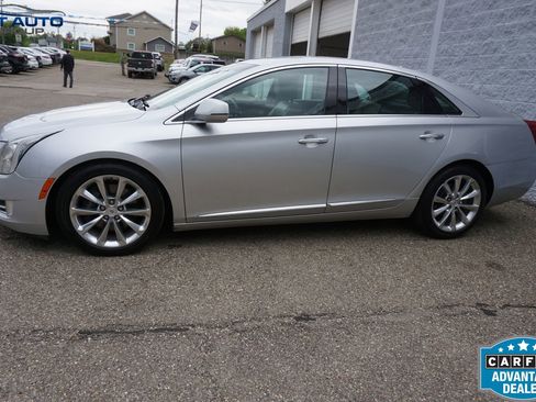 Used 2013 Cadillac XTS Luxury w/ Driver Awareness Package AWD/4WD image 4
