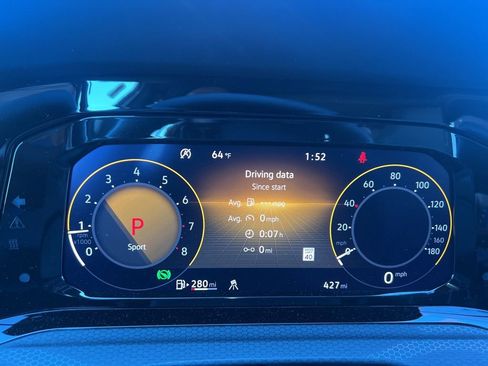 Used 2024 Volkswagen GTI Autobahn image 31