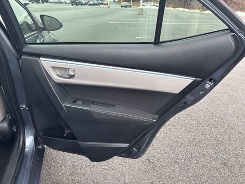 Used 2016 Toyota Corolla LE image 13