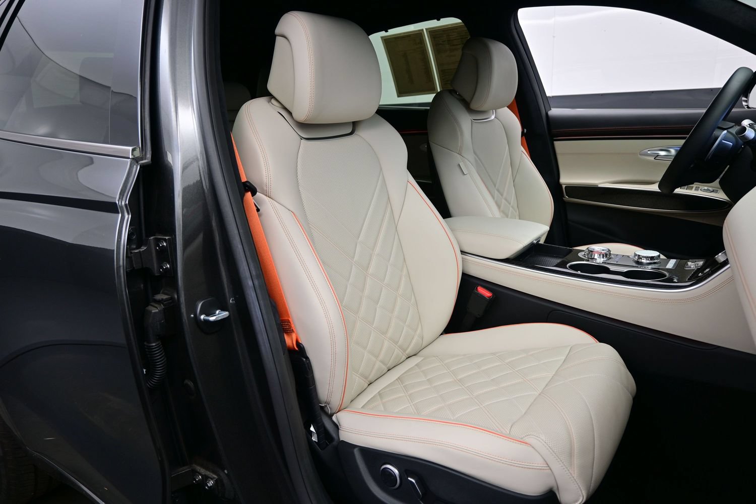 Used 2026 Genesis GV70 3.5T Sport Prestige AWD/4WD image 14
