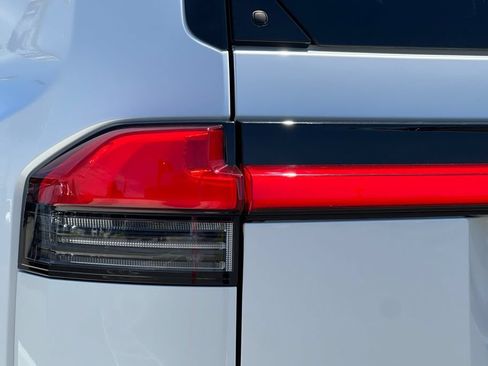 New 2026 Lexus GX 550 AWD/4WD image 12