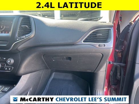 Used 2019 Jeep Cherokee Latitude w/ Popular Appearance Group image 47