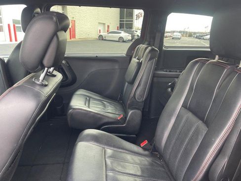 Used 2020 Dodge Grand Caravan GT image 14