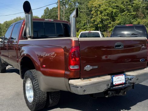 Used 2007 Ford F350 Lariat image 7
