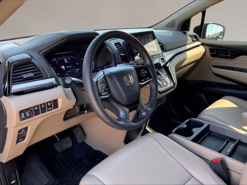 Used 2022 Honda Odyssey Touring image 14