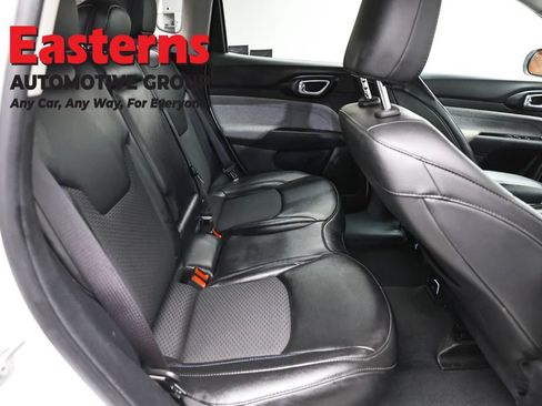Used 2022 Jeep Compass Latitude w/ Convenience Group FWD image 22