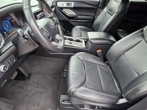 Used 2022 Ford Explorer ST w/ Equipment Group 401A AWD/4WD image 7