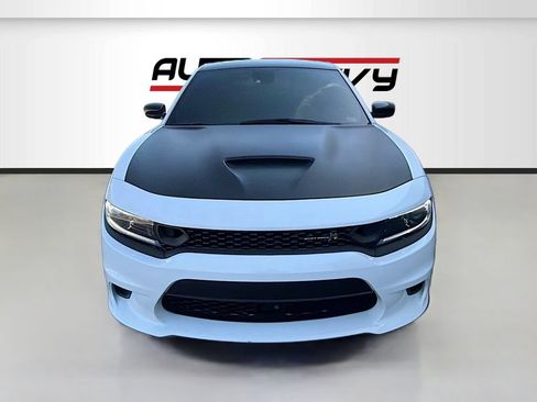 Used 2023 Dodge Charger Scat Pack w/ Plus Group RWD image 2